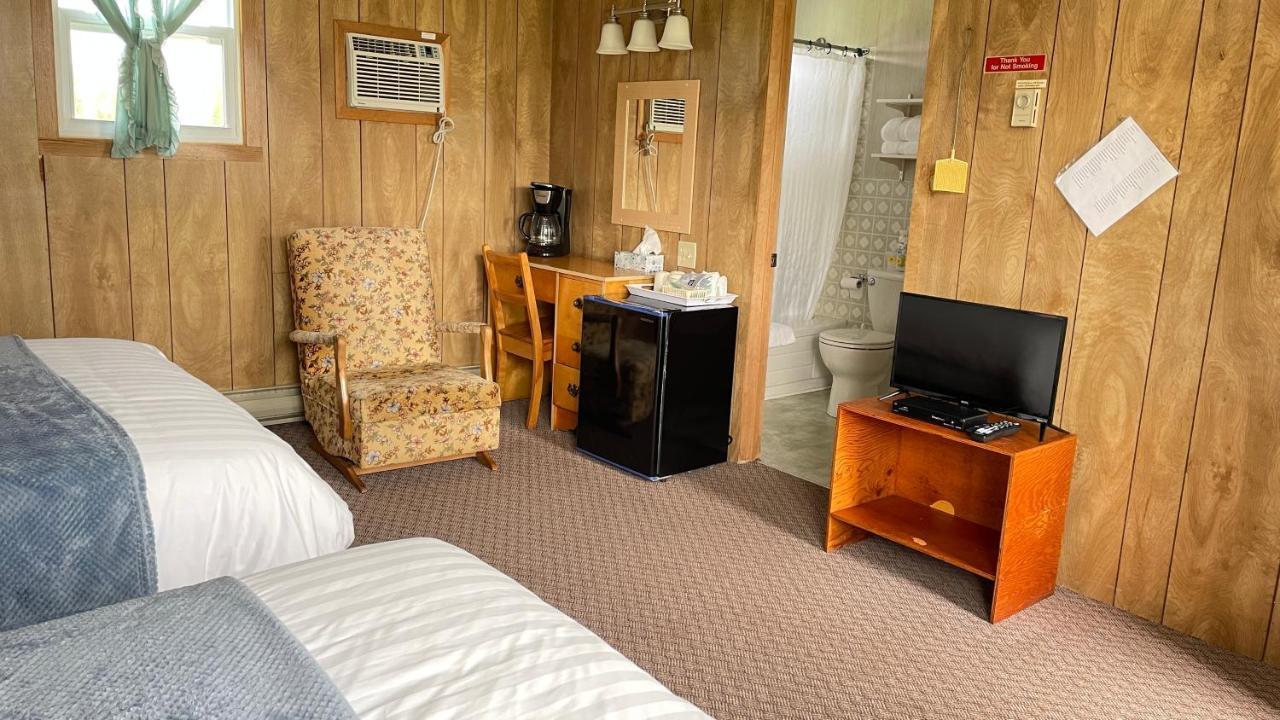 Rachel'S Motel And Cottages Surrey Εξωτερικό φωτογραφία