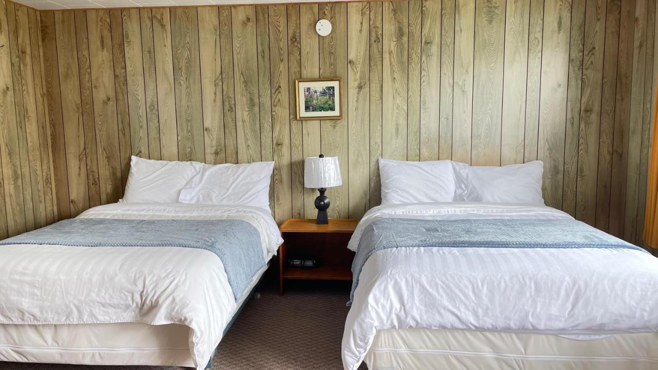Rachel'S Motel And Cottages Surrey Εξωτερικό φωτογραφία